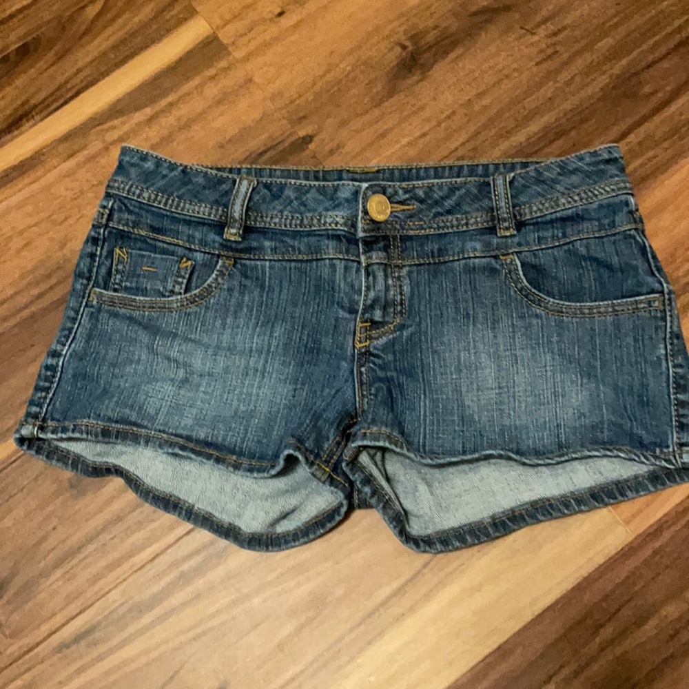 Rip Curl Jean shorts Denim size 5 Pockets zipper